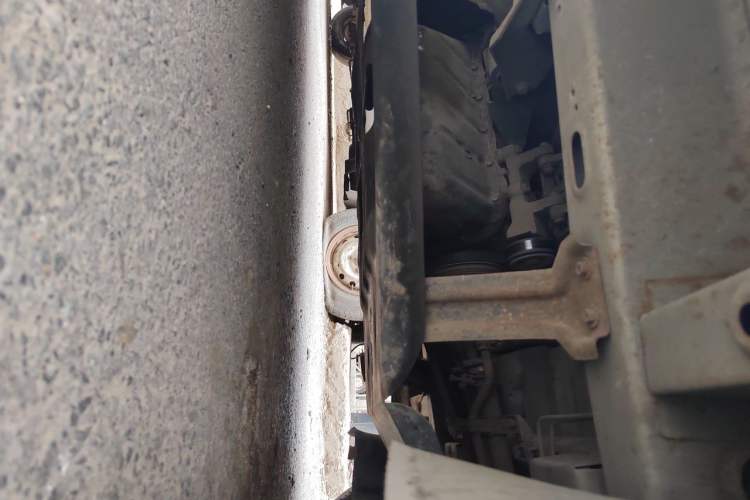 Used Wuling Rongguang 2011 1.2L Base Version Chassis Front Right