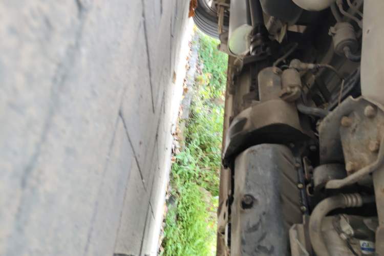Used Wuling Rongguang 2011 1.2L Standard Version Chassis Front Right