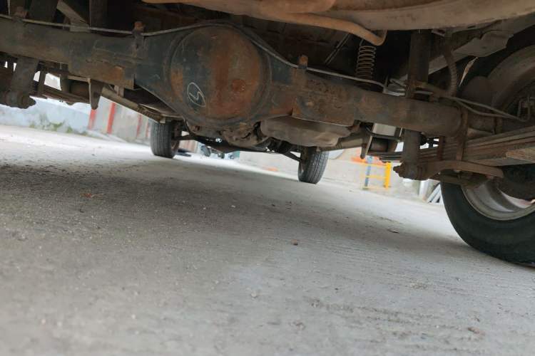 Used Wuling Rongguang 2011 1.2L Standard Version Chassis Rear