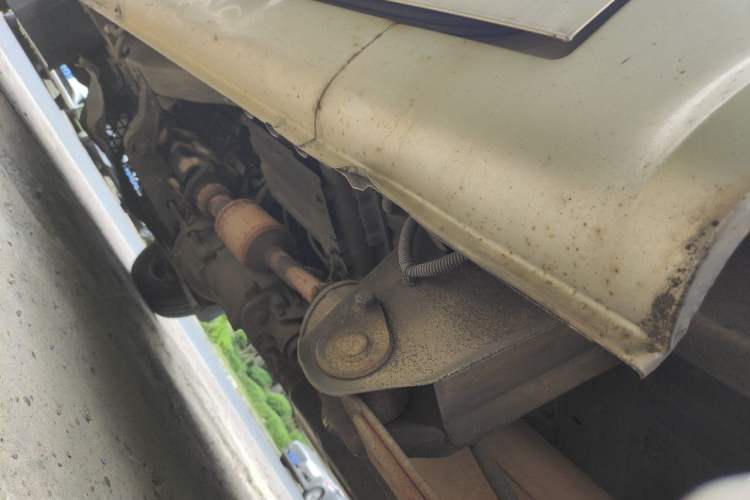 Used Wuling Rongguang 2011 1.2L Base Version Chassis Rear Left