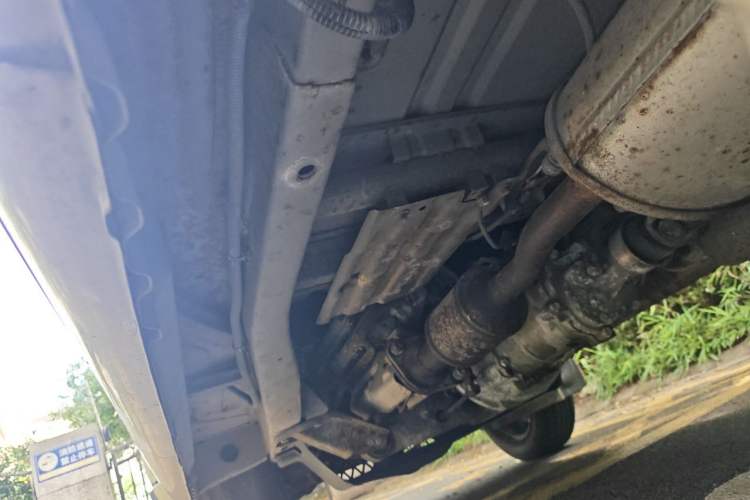Used Wuling Rongguang 2011 1.2L Base Version Chassis Rear Left