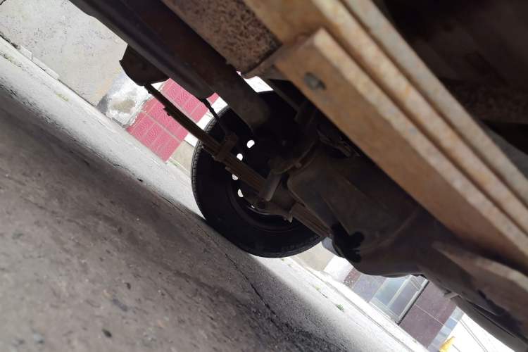 Used Wuling Rongguang 2011 1.2L Base Version Chassis Rear Left