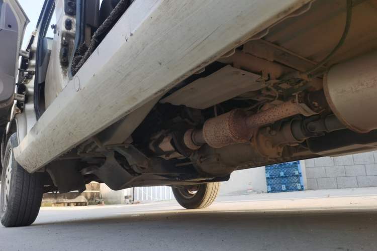 Used Wuling Rongguang 2011 1.2L Standard Version Chassis Rear Left