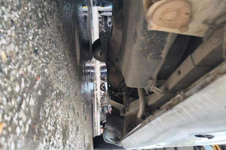 Used Wuling Rongguang 2011 1.2L Standard Version Chassis Rear Right