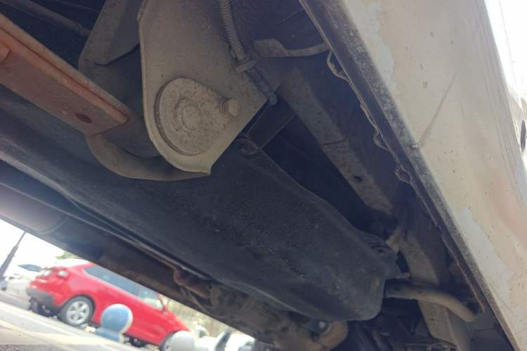 Used Wuling Rongguang 2011 1.2L Base Version Chassis Rear Right