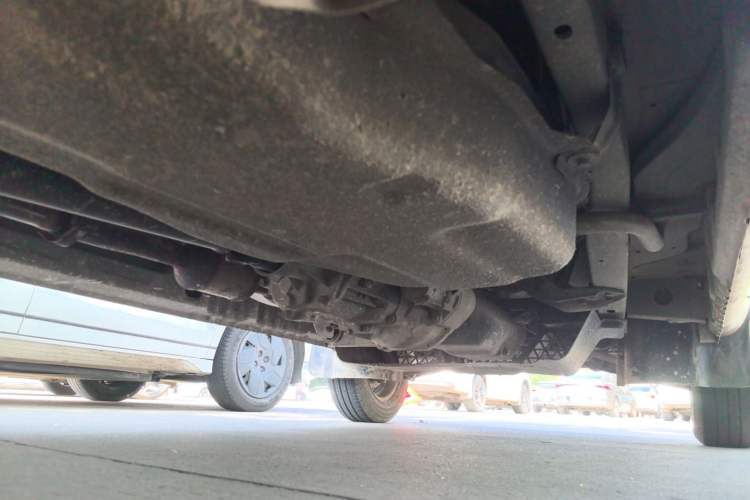 Used Wuling Rongguang 2011 1.2L Base Version Chassis Rear Right