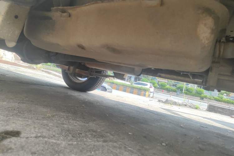 Used Wuling Rongguang 2011 1.2L Standard Version Chassis Rear Right