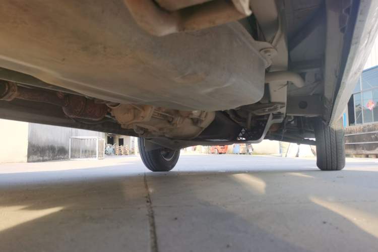 Used Wuling Rongguang 2011 1.2L Standard Version Chassis Rear Right