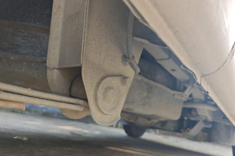 Used Wuling Rongguang 2011 1.2L Base Version Chassis Rear Right