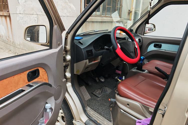 Used Wuling Rongguang 2011 1.2L Standard Version Driver Seat