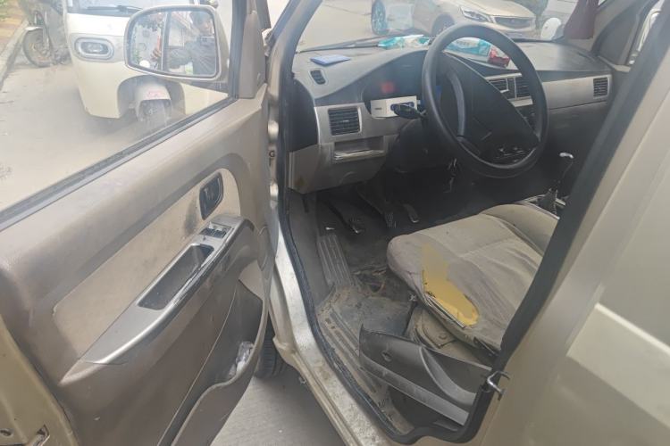 Used Wuling Rongguang 2011 1.2L Standard Version Driver Seat