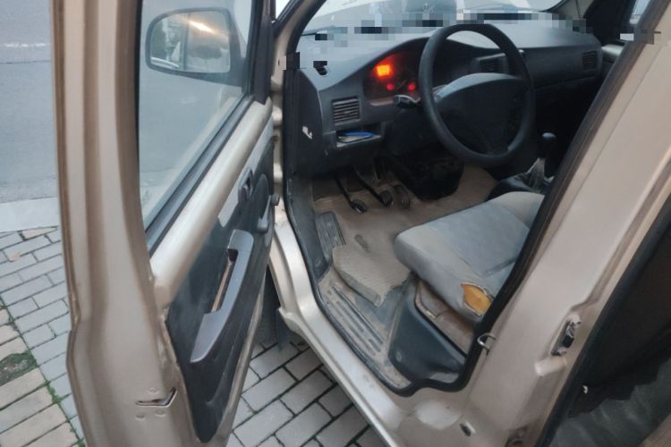 Used Wuling Rongguang 2011 1.2L Base Version Driver Seat