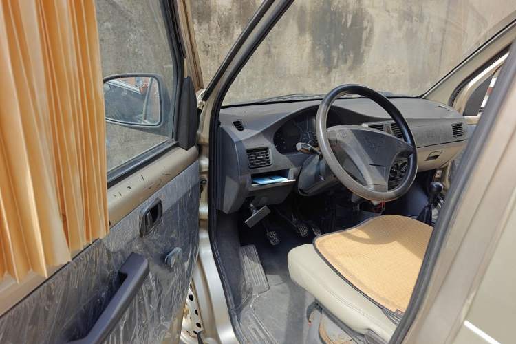 Used Wuling Rongguang 2011 1.2L Base Version Driver Seat