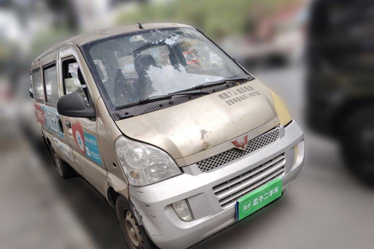 Used Wuling Rongguang 2011 1.2L Base Version Front Right 45 Deg