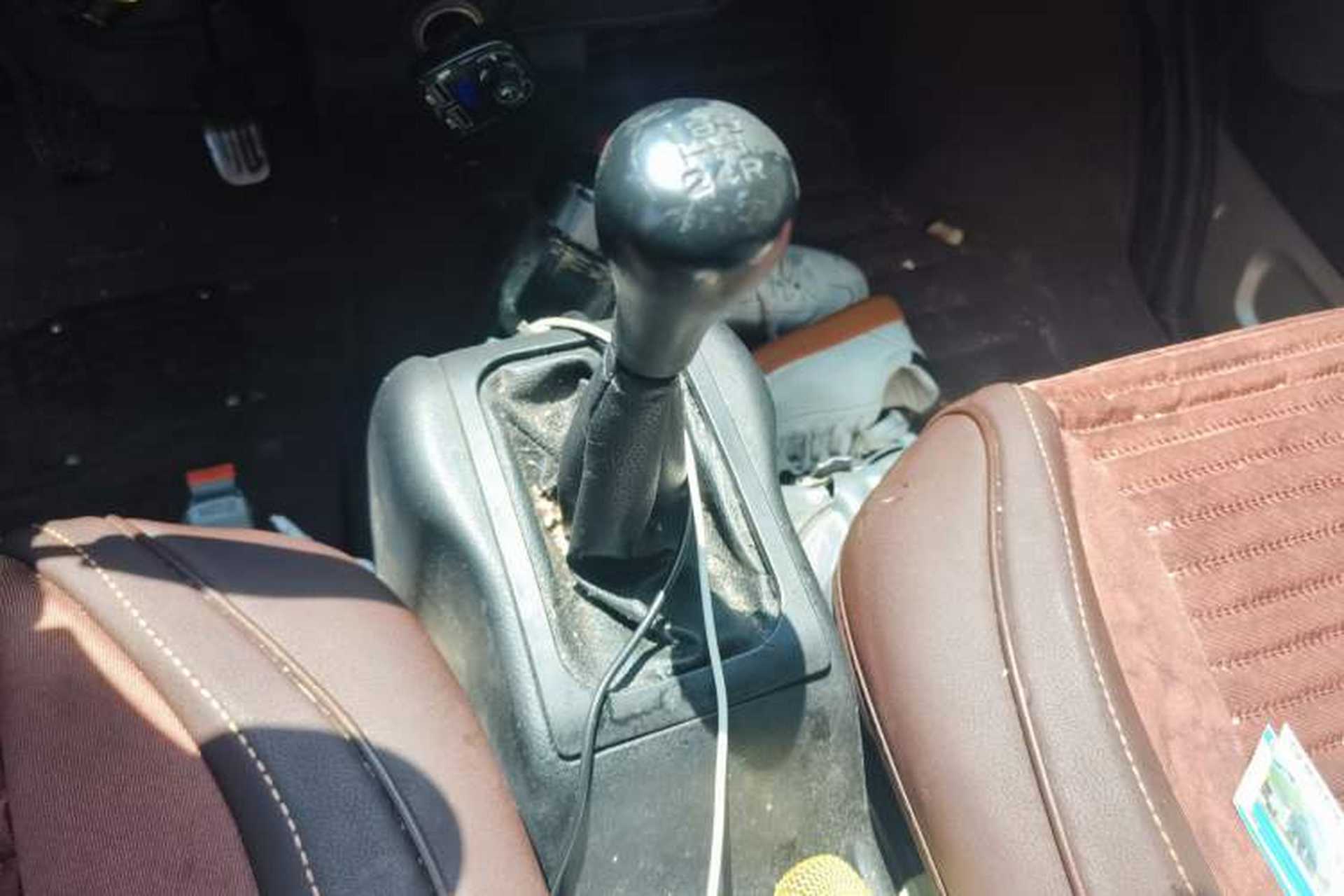 Used Wuling Rongguang 2011 1.2L Base Version Gear Lever