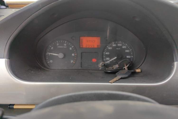 Used Wuling Rongguang 2011 1.2L Base Version Instrument Cluster