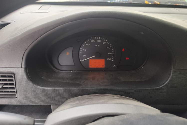 Used Wuling Rongguang 2011 1.2L Base Version Instrument Cluster