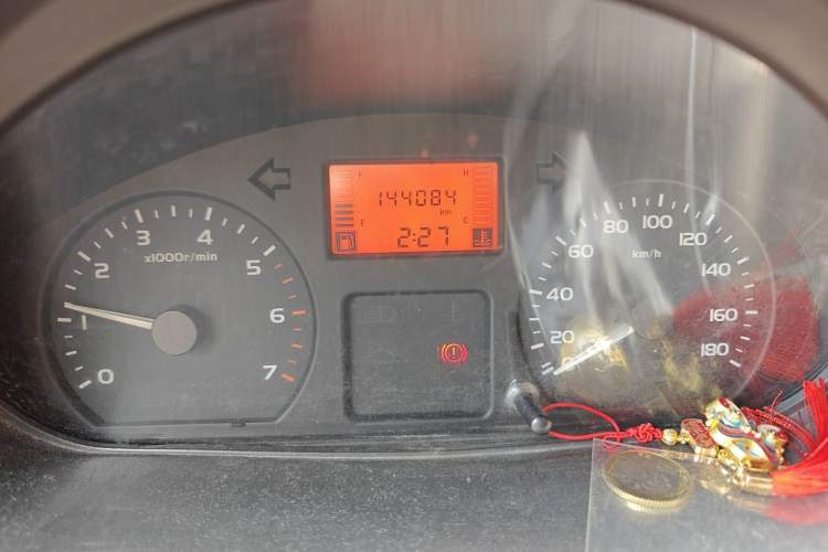 Used Wuling Rongguang 2011 1.2L Base Version Instrument Cluster
