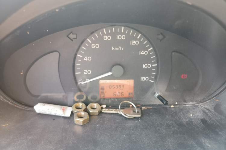 Used Wuling Rongguang 2011 1.2L Base Version Instrument Cluster
