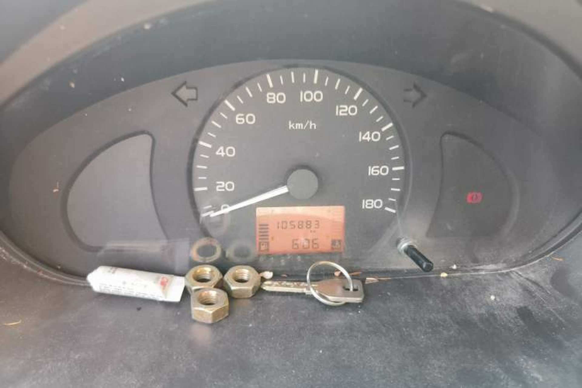 Used Wuling Rongguang 2011 1.2L Base Version Instrument Cluster