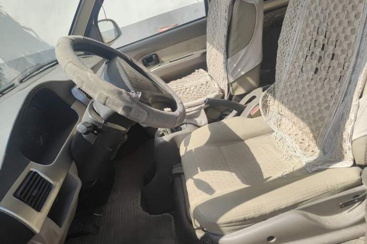 Used Wuling Rongguang 2011 1.2L Standard Version Left Front Seat