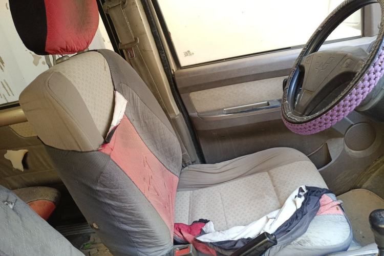 Used Wuling Rongguang 2011 1.2L Base Version Left Front Seat