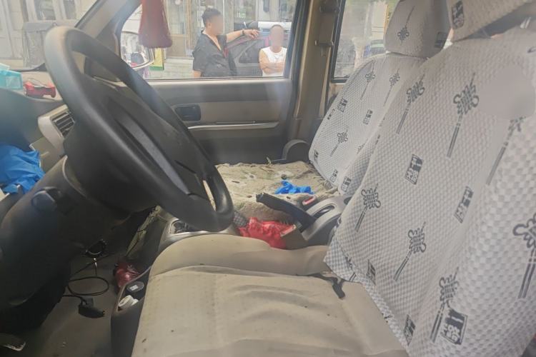 Used Wuling Rongguang 2011 1.2L Standard Version Left Front Seat