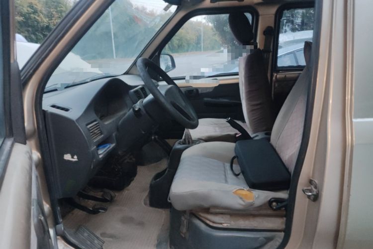 Used Wuling Rongguang 2011 1.2L Base Version Left Front Seat