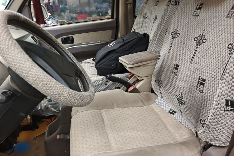 Used Wuling Rongguang 2011 1.2L Base Version Left Front Seat