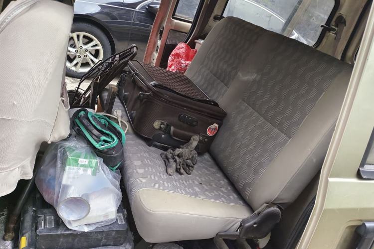 Used Wuling Rongguang 2011 1.2L Base Version Left Rear Seat