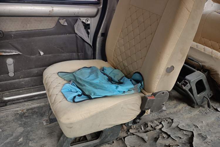 Used Wuling Rongguang 2011 1.2L Base Version Left Rear Seat