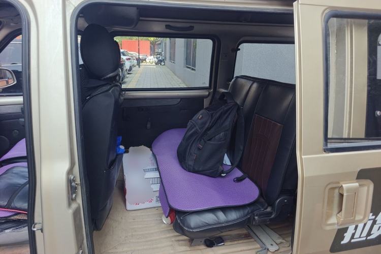Used Wuling Rongguang 2011 1.2L Base Version Left Rear Seat