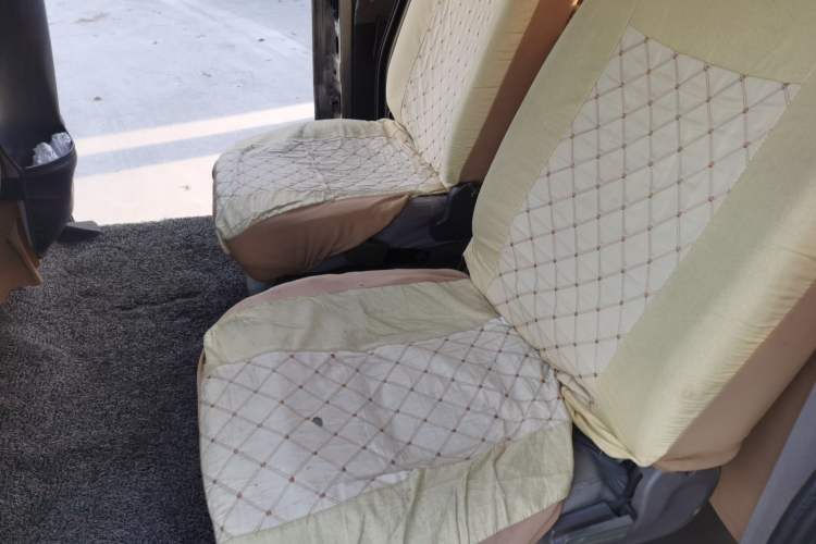 Used Wuling Rongguang 2011 1.2L Standard Version Left Rear Seat