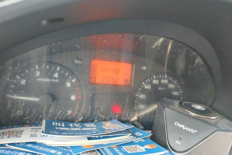 Used Wuling Rongguang 2011 1.2L Standard Version Odometer Close Up