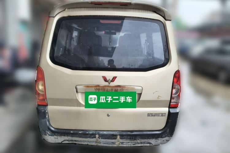 Used Wuling Rongguang 2011 1.2L Standard Version Rear