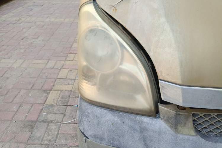 Used Wuling Rongguang 2011 1.2L Base Version Right Front Headlight