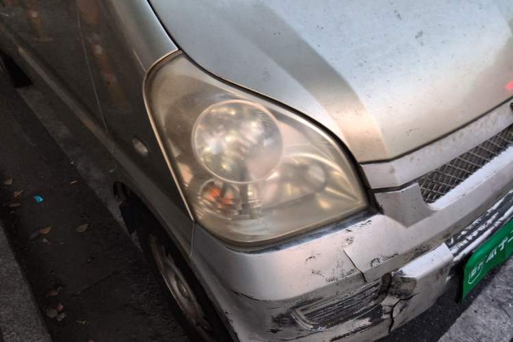 Used Wuling Rongguang 2011 1.2L Base Version Right Front Headlight