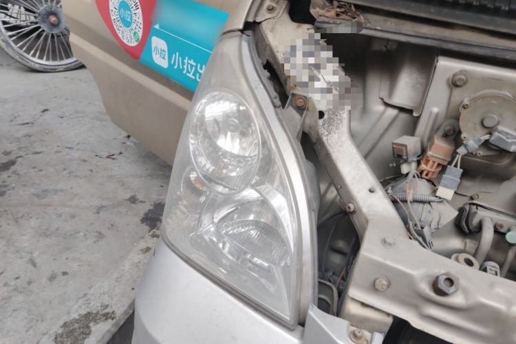 Used Wuling Rongguang 2011 1.2L Base Version Right Front Headlight