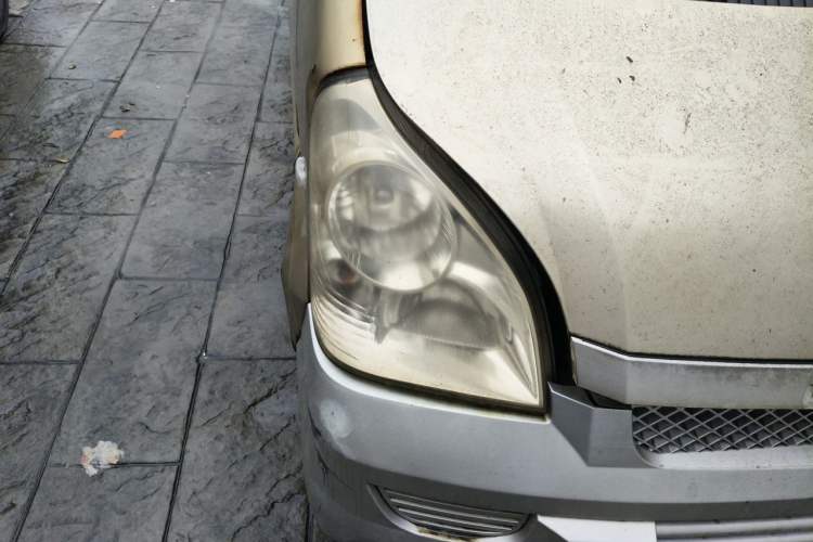 Used Wuling Rongguang 2011 1.2L Base Version Right Front Headlight