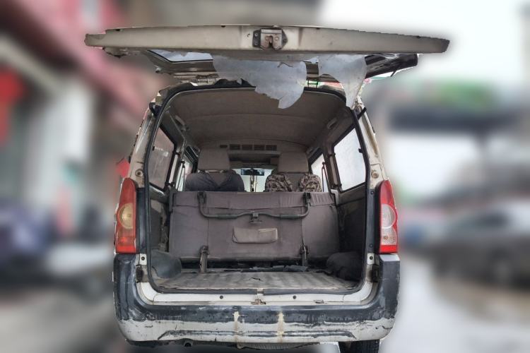 Used Wuling Rongguang 2011 1.2L Standard Version Trunk