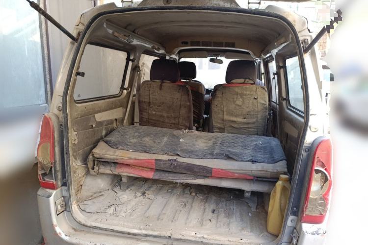 Used Wuling Rongguang 2011 1.2L Base Version Trunk