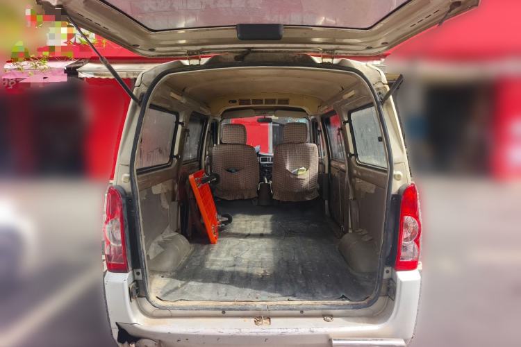 Used Wuling Rongguang 2011 1.2L Base Version Trunk