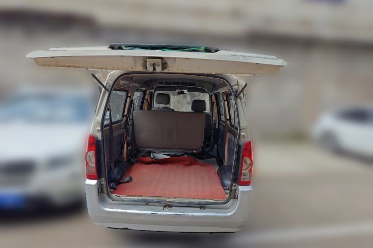 Used Wuling Rongguang 2011 1.2L Base Version Trunk