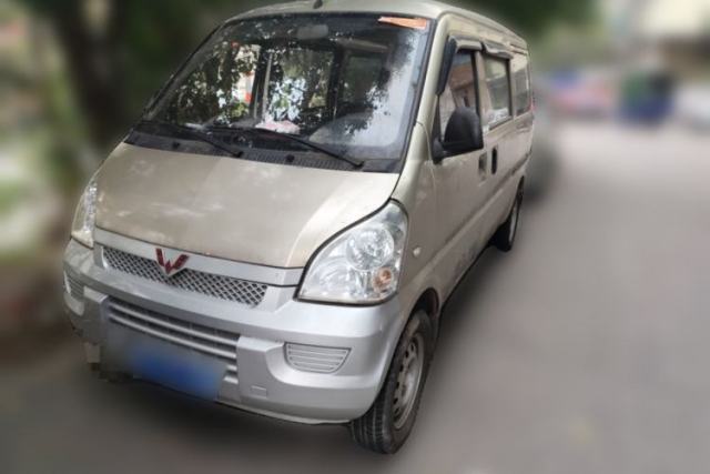 Used Wuling Rongguang 2011 1.2L Base Version
