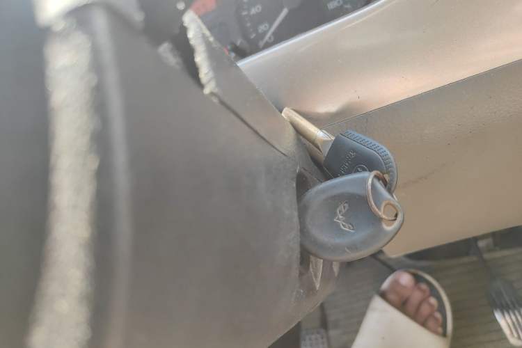 Used Wuling Rongguang 2011 1.2L Standard Version Vehicle Key