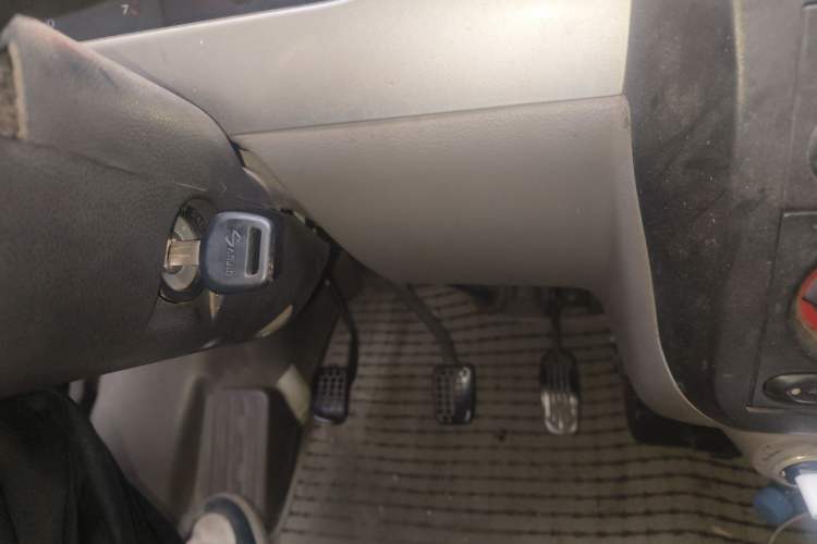 Used Wuling Rongguang 2011 1.2L Comfort Model Vehicle Key