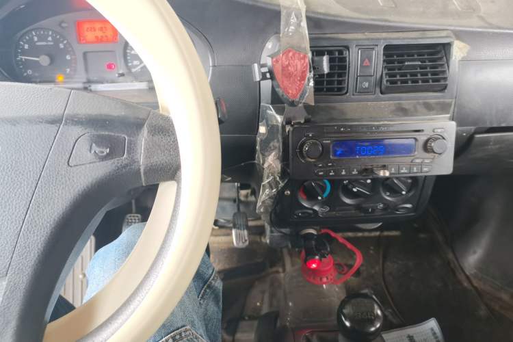 Used Wuling Rongguang 2011 1.2L Base Version Audio And AC Panel