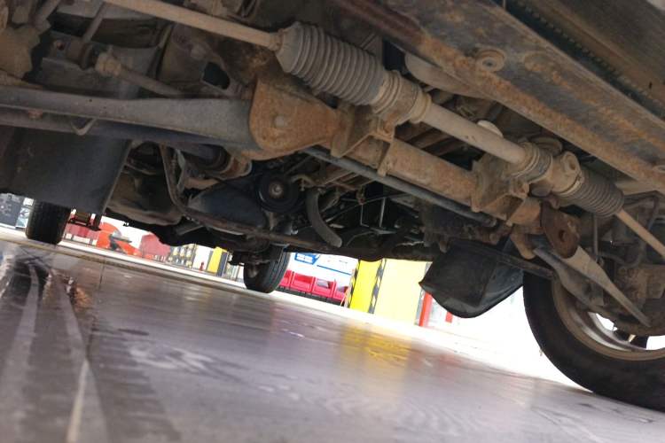 Used Wuling Rongguang 2011 1.2L Standard Version Chassis Front Right
