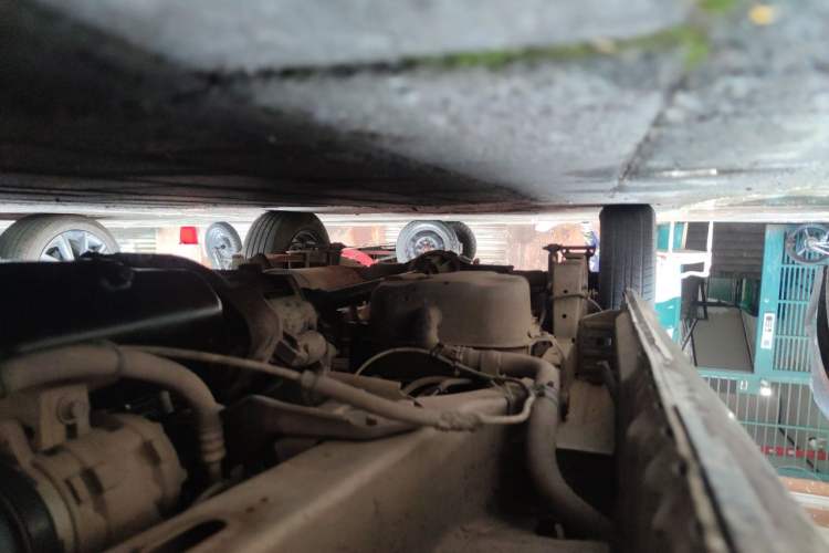 Used Wuling Rongguang 2011 1.2L Standard Version Chassis Front Right