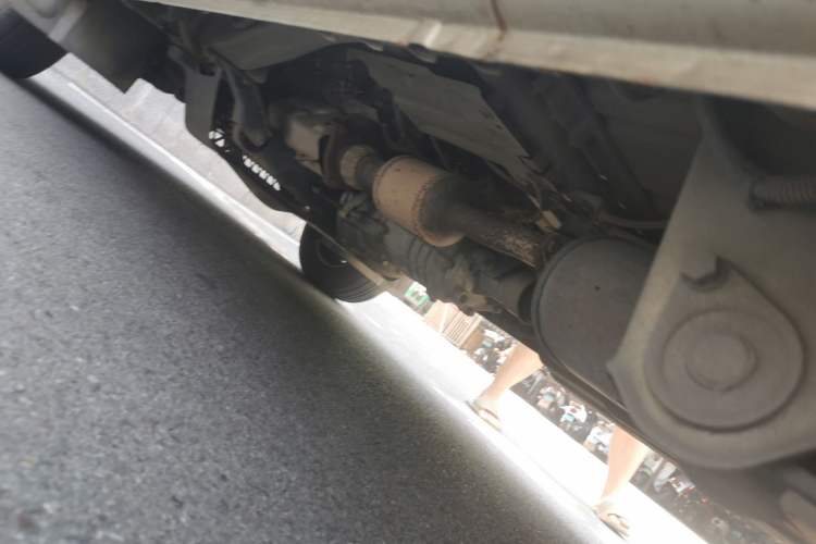 Used Wuling Rongguang 2011 1.2L Base Version Chassis Rear Left